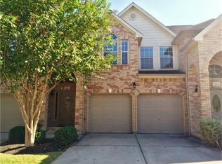 7527 S Linpar Ct, Houston, TX 77040