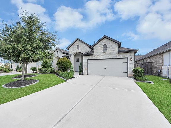 4th image of 29602 Cherry Vine Rd