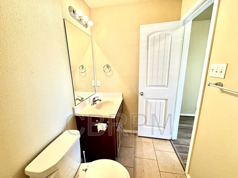 5207 Harvard St — Photo 21