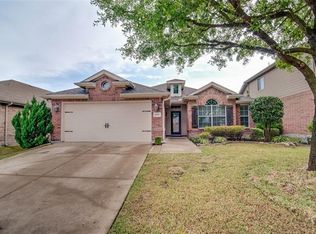 1019 Bend Ct, Forney, TX 75126