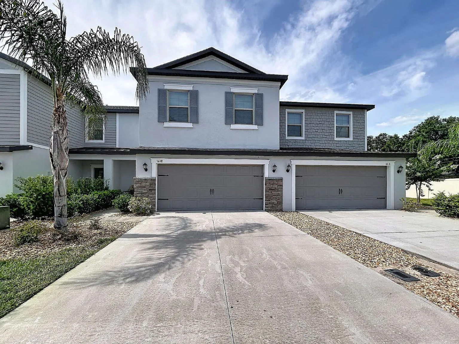 4 bed, 2.5 bath, 2466 sqft, $2,545 — Photo 2