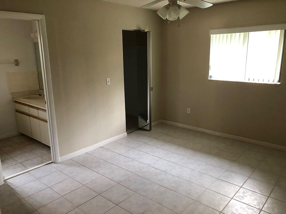 1st image of 63 Forest Hill Dr