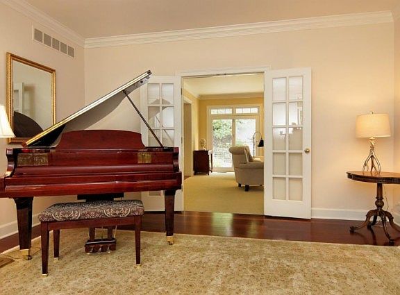 3rd image of 1226 Mistymeadow Ln