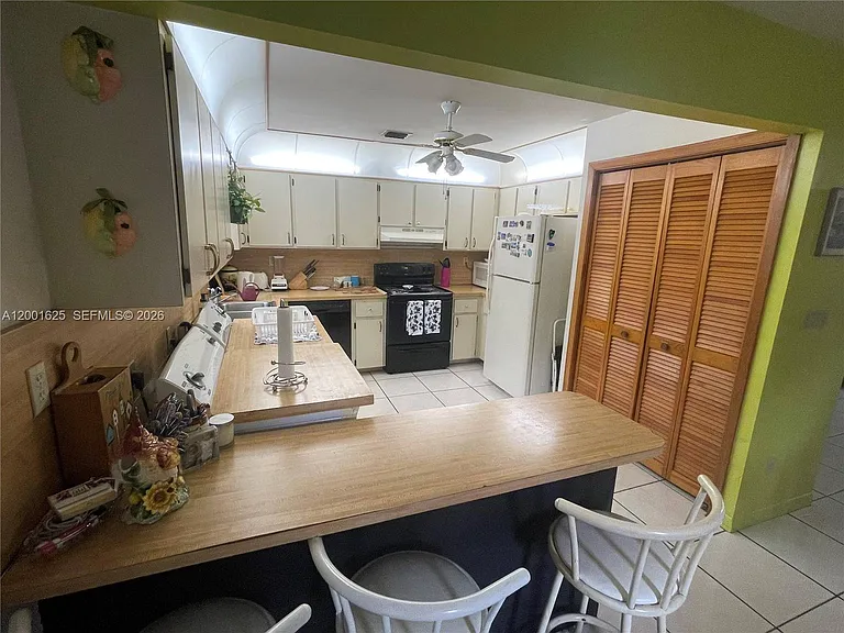 8445 SW 4th St #2 — Photo 8