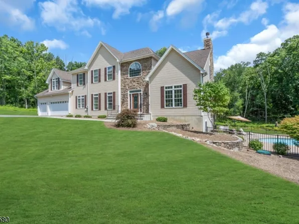 4 Mountain Terrace, Blairstown Twp., NJ 07832