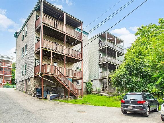 3rd image of 23 Deering Rd APT 3