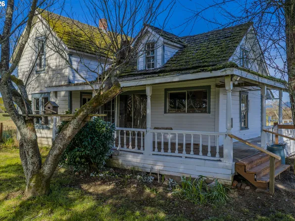 93703 Lower Norway Ln, Myrtle Point, OR 97458