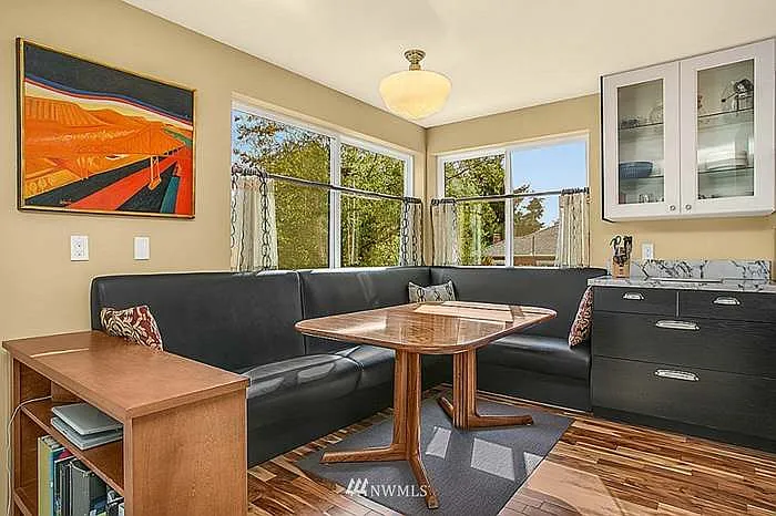 2137 NE 81st Pl — Photo 9