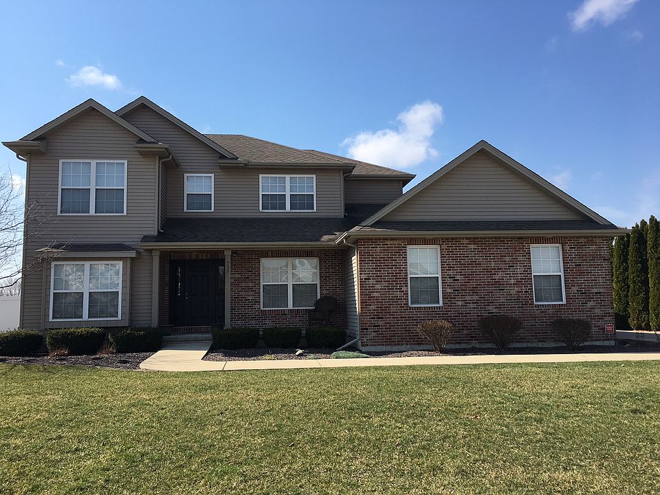 1st image of 557 Turnberry Dr