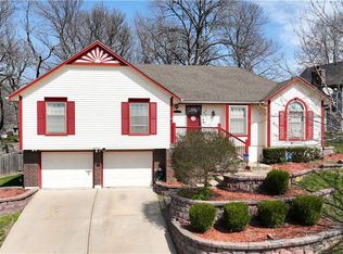2107 SW Brighton Ct, Blue Springs, MO 64015