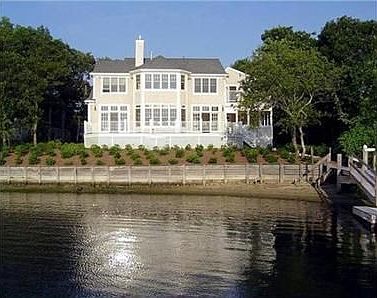 1st image of 337 Edgewater Dr W