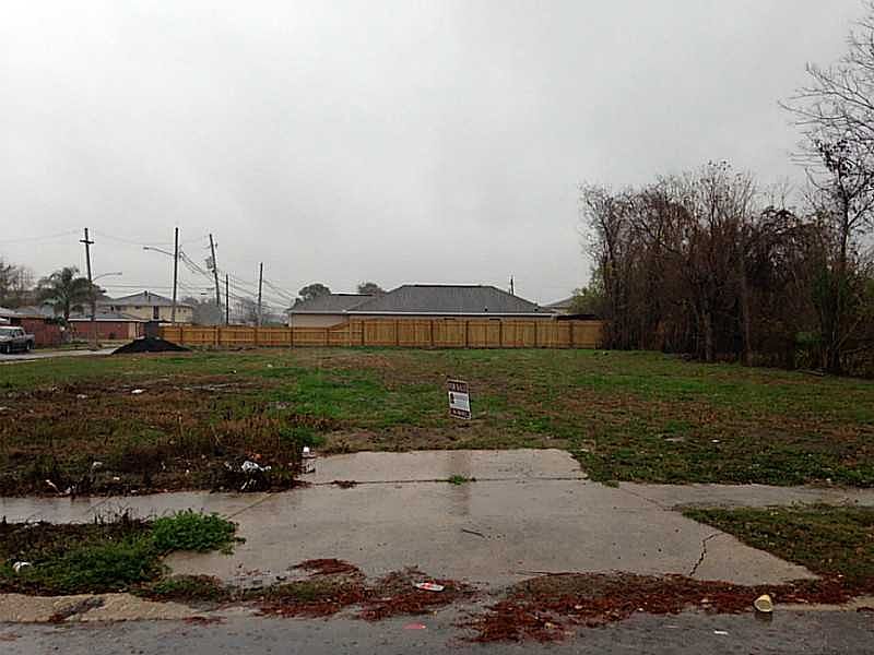 1st image of 4435 Majestic Oaks Dr