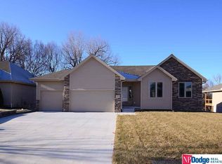 843 Southfork Rd, Blair, NE 68008
