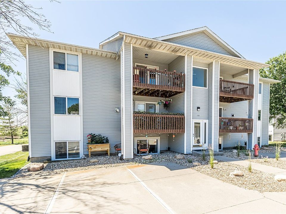 1st image of 120 Shannon Dr Unit 1