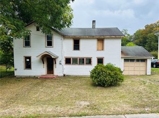 97 W Lake Rd, Branchport, NY 14418