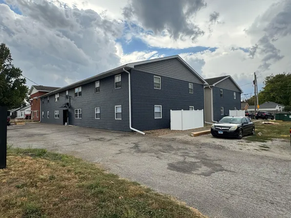 (undisclosed Address), Springfield, IL 62704
