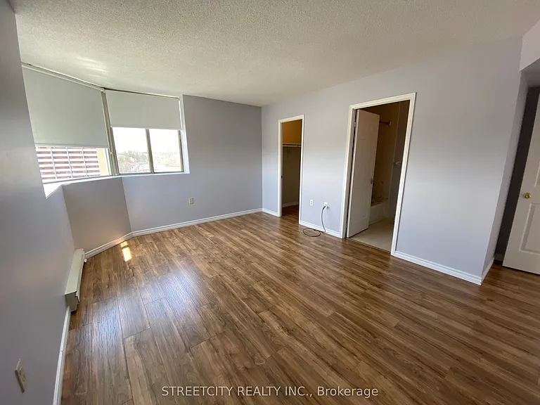 695 Richmond St #805 — Photo 11