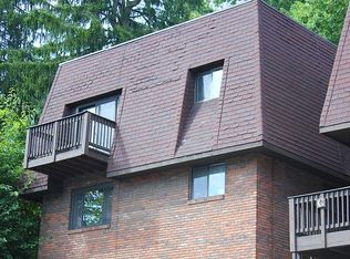 98 Edgewood St #C202, Wheeling, WV