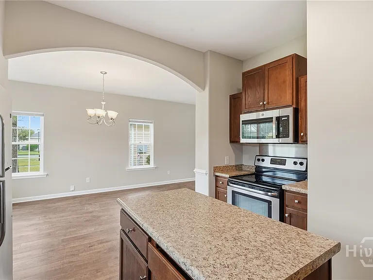 409 Olde Ivey Sq — Photo 10