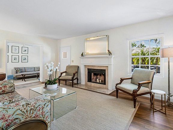 4th image of 1171 N Ocean Way