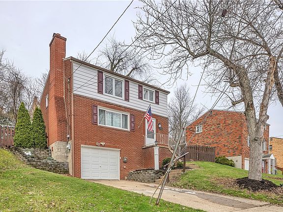 2nd image of 4956 Aspen St
