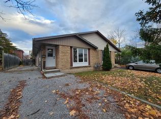 5 Calcott Ct, Thorold, ON L2V 4J9
