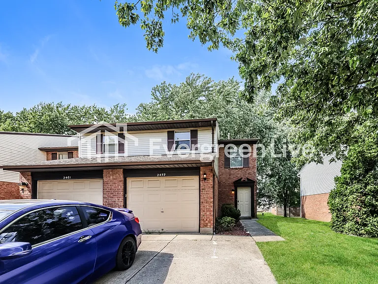 2459 Cross Village Dr — Photo 1