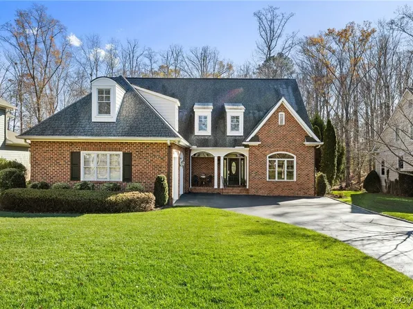 416 Regina Ln, Richmond, VA 23238