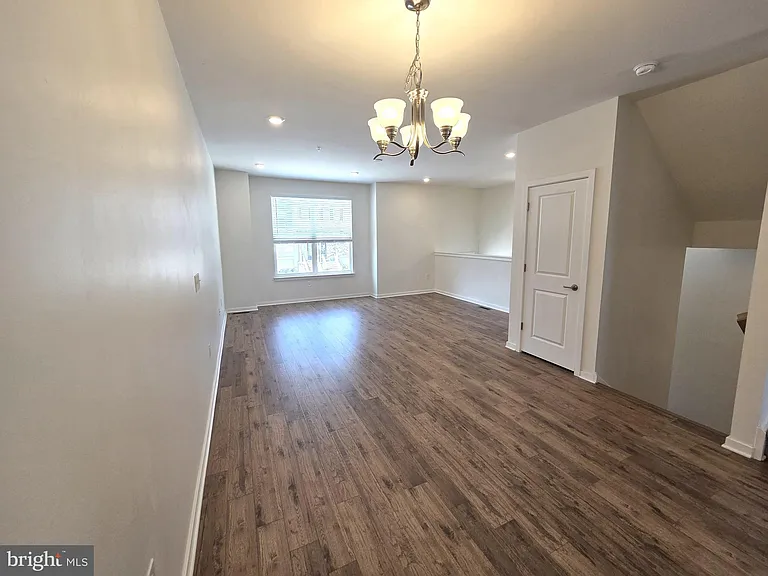 1883 Boulder Dr — Photo 8