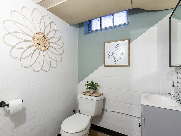 18694 Oak Dr — Photo 23
