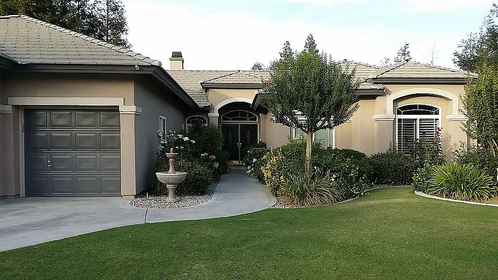 1204 Moonmist Ln photo 1