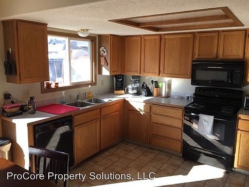 2nd image of 1763 W McGlinchey St