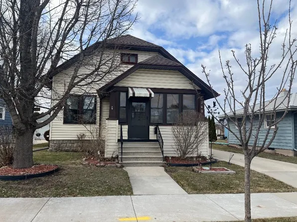 572 S Military Rd, Fond Du Lac, WI 54935