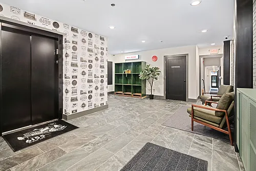 6155 Ridge Photo 1
