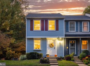 1634 Purple Sage Dr, Reston, VA 20194