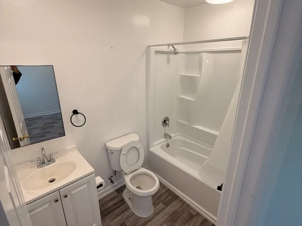 1818 W 11th St #5, Los Angeles, CA 90006