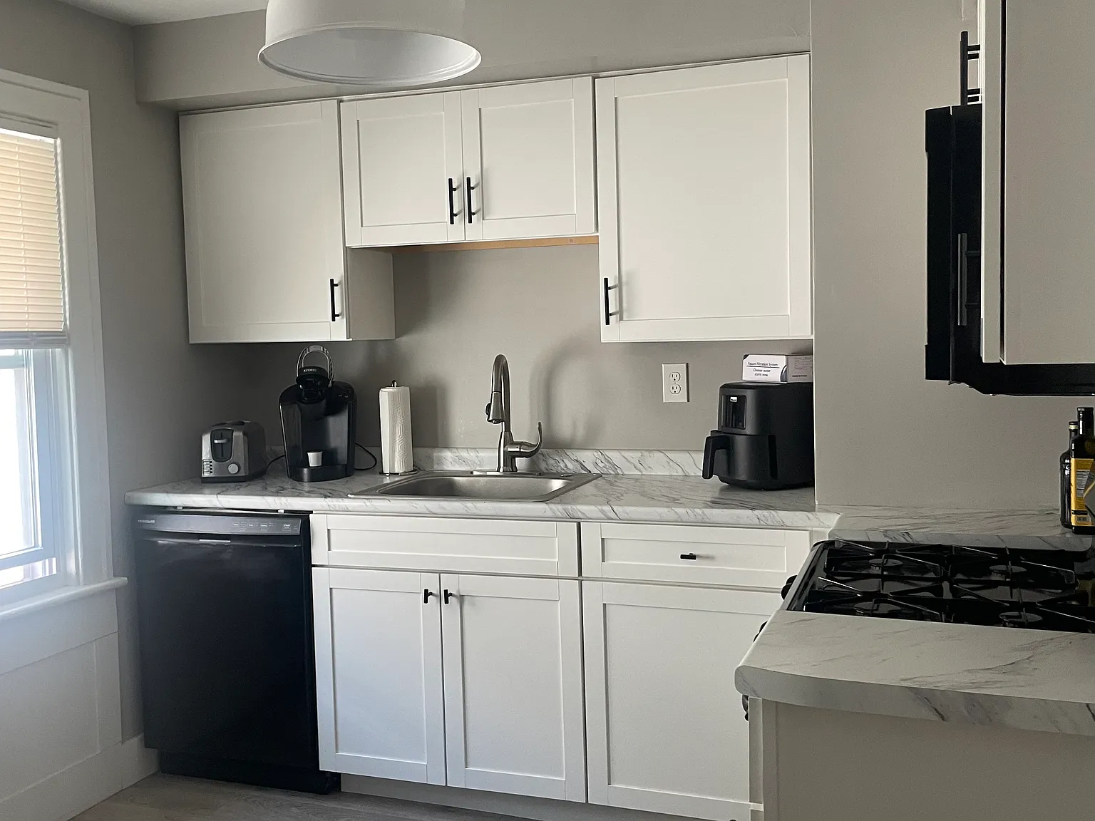 3 bed, 1400 sqft, $1,600 — Photo 4