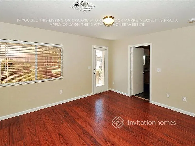 3610 Hat Rock Ct — Photo 10