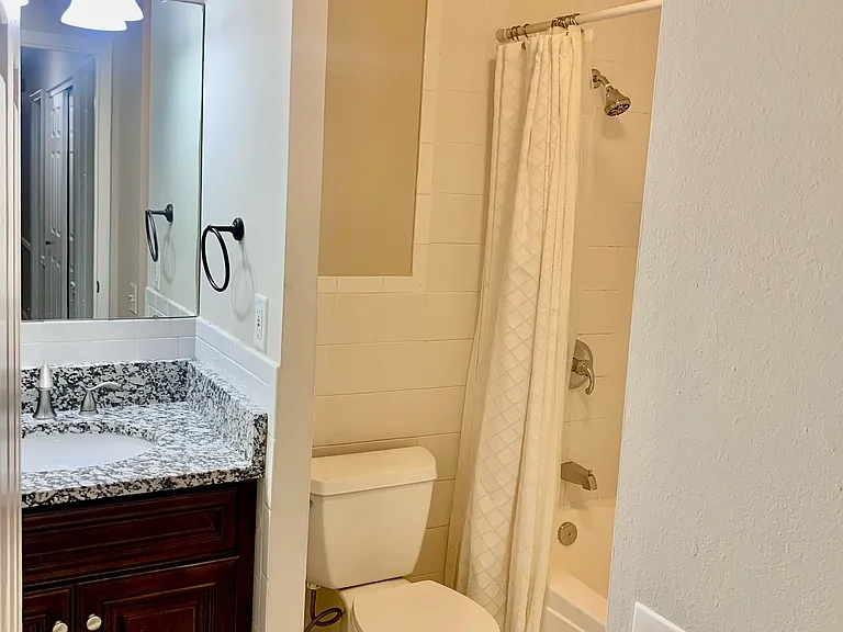 1411 Oldfarm Dr — Photo 13