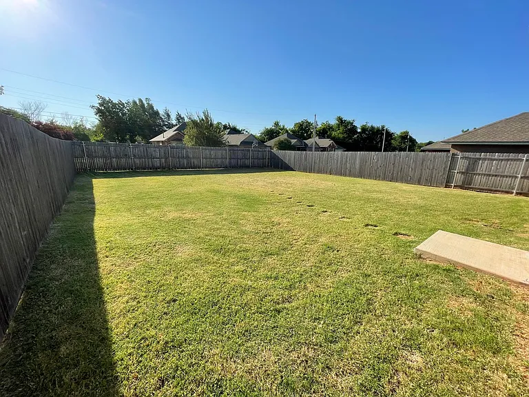 132 Saint Charles Way — Photo 21