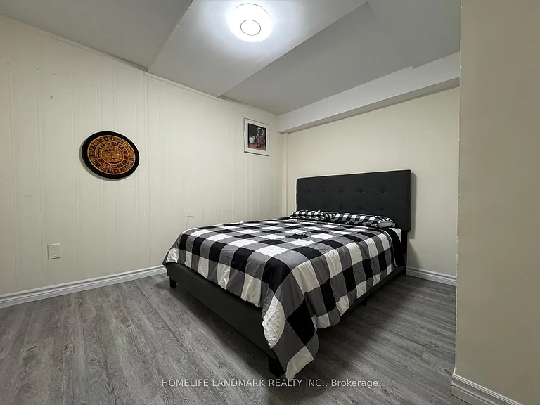50 Addison St #LOWER — Photo 17