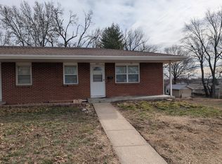 407 Holiday Dr, Belton, MO 64012
