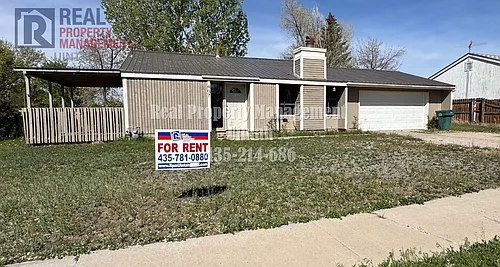607 N 100 W Photo 1