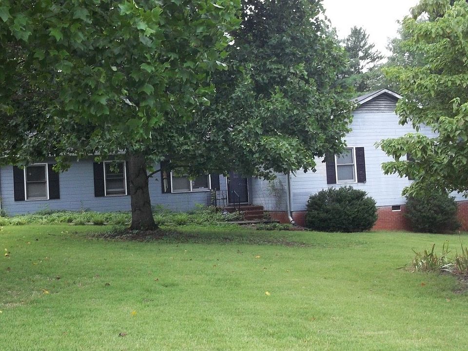 1st image of 155 Northwood Cir