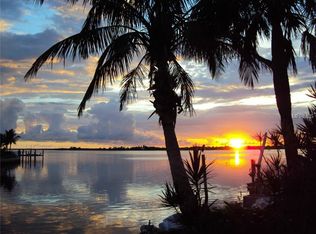 5307 Beacon Rd, Palmetto, FL 34221