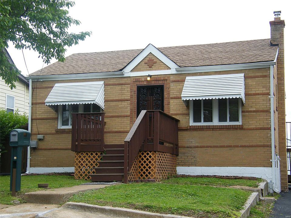 1st image of 9912 Meadow Ave