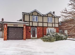 2395 Benedet Dr, Mississauga, ON L5J 4H5
