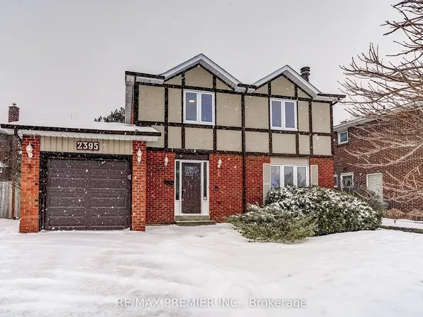 2395 Benedet Dr, Mississauga, ON L5J 4H5