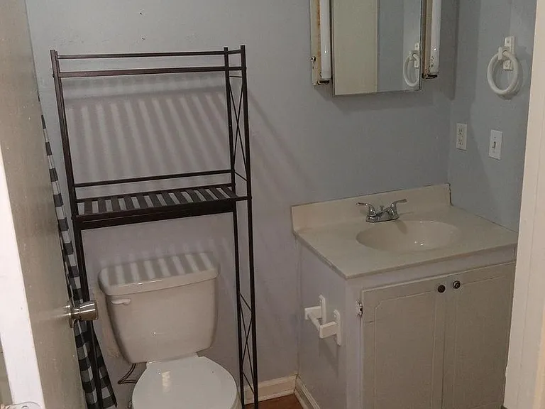 419 N Country Club Dr #D1 — Photo 12