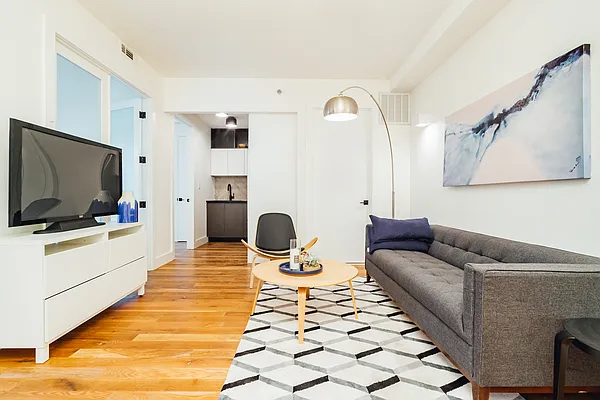 Rented by Nooklyn NYC LLC | media 34